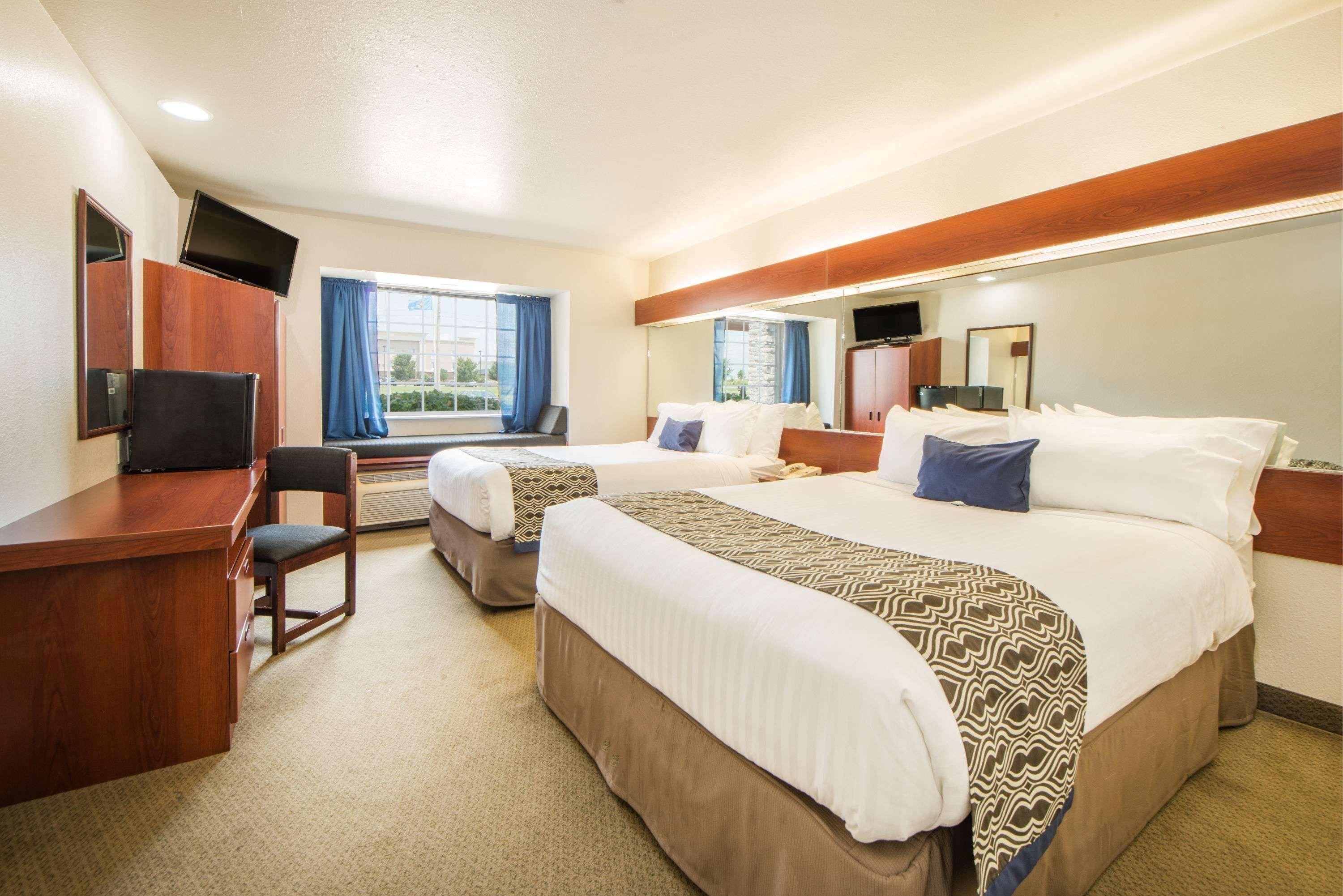 Microtel Inn And Suites By Wyndham Miami Ok Exteriér fotografie